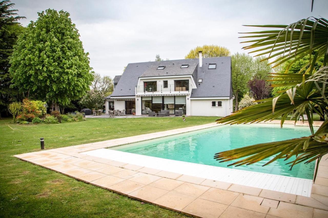 Le Champ Du Renne Bed and Breakfast Le Mans Eksteriør billede
