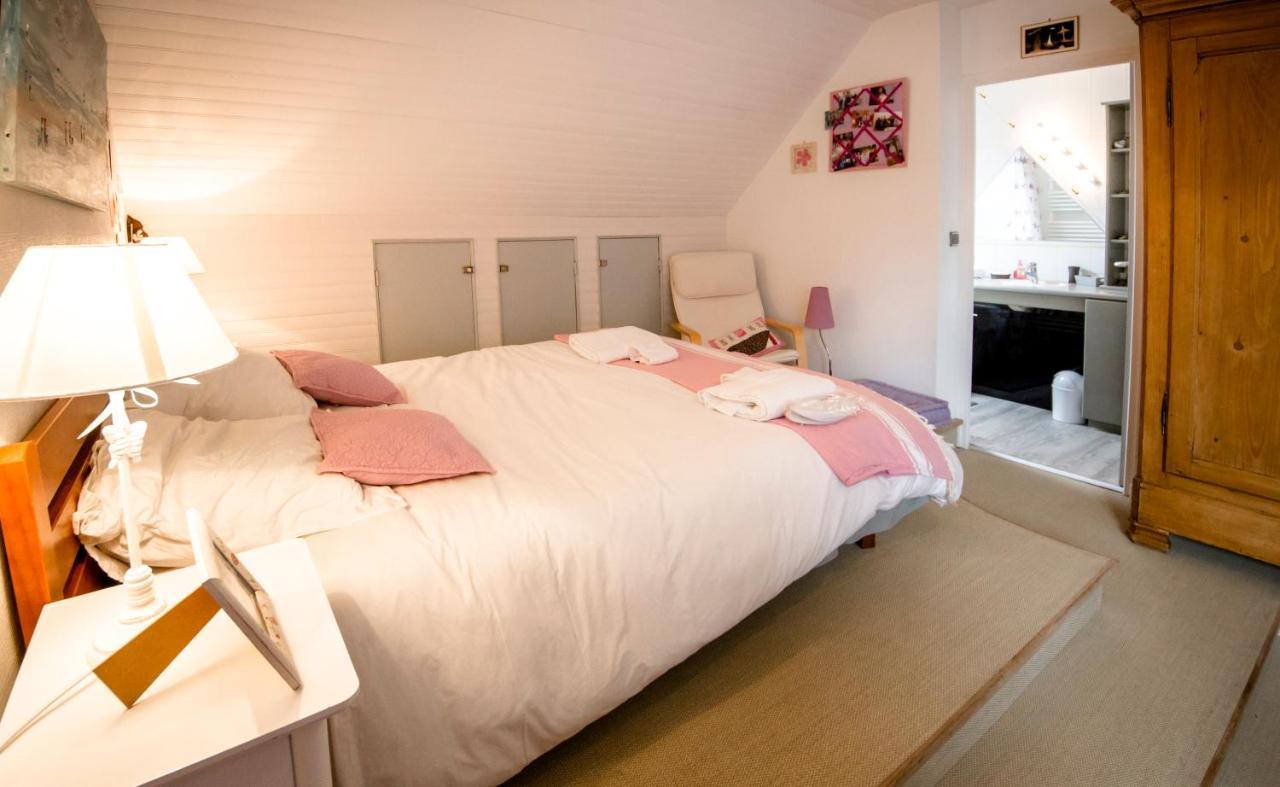 Le Champ Du Renne Bed and Breakfast Le Mans Eksteriør billede